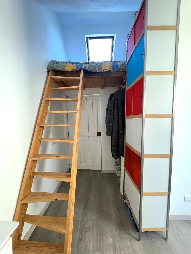 Karaktervolle gesloten woning met alle comfort foto 17