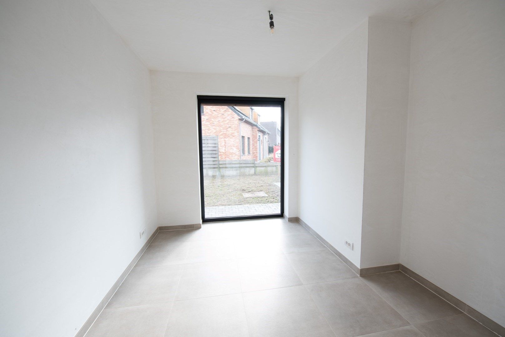 Knappe NIEUWBOUW woning met 3 slaapkamers en leuke tuin op topligging te koop te Olsene!  foto 20