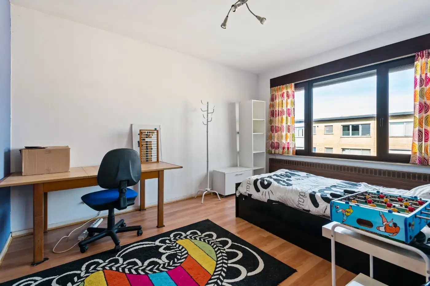 Op te frissen woning met 3 slpk., inpandige garage en west-tuin foto 17