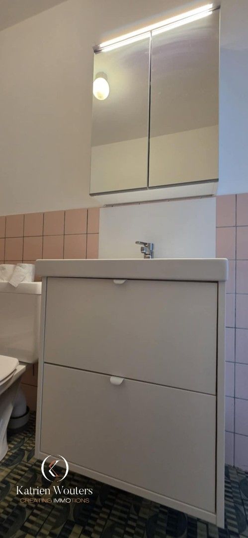 Gerenoveerd 2 slpk-appartement nabij het centrum foto 9