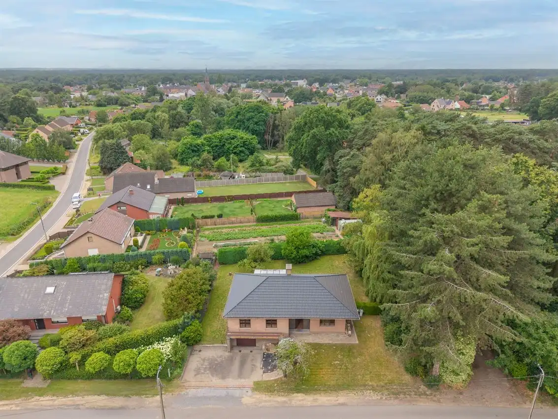 Groen gelegen gezinswoning met 3slk  foto 35