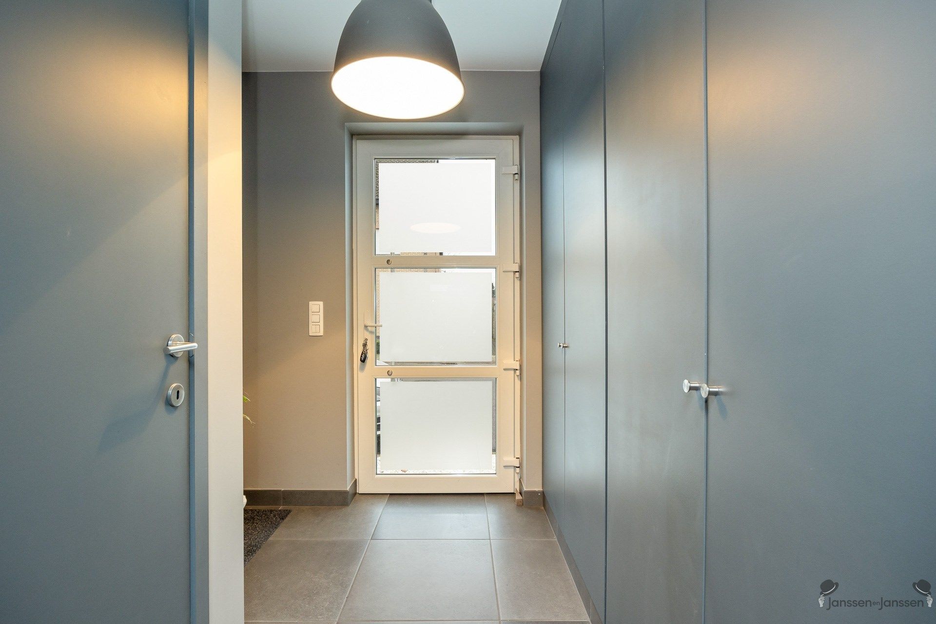 Moderne en energiezuinige gezinswoning met luxe buitenruimte in Hamme  foto 3