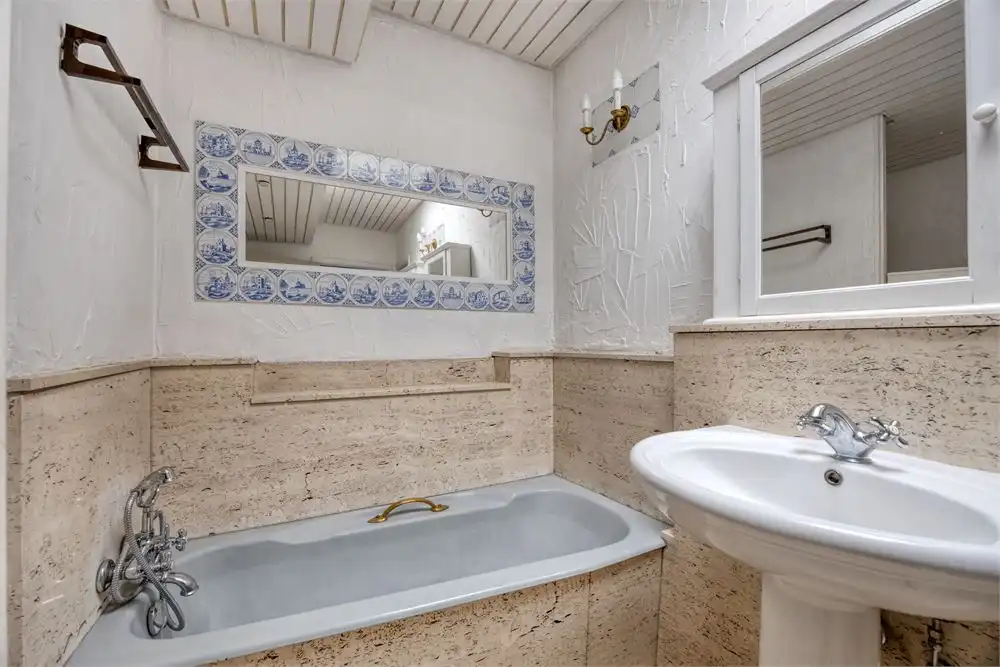 Riant appartement aan de stadsrand foto 10