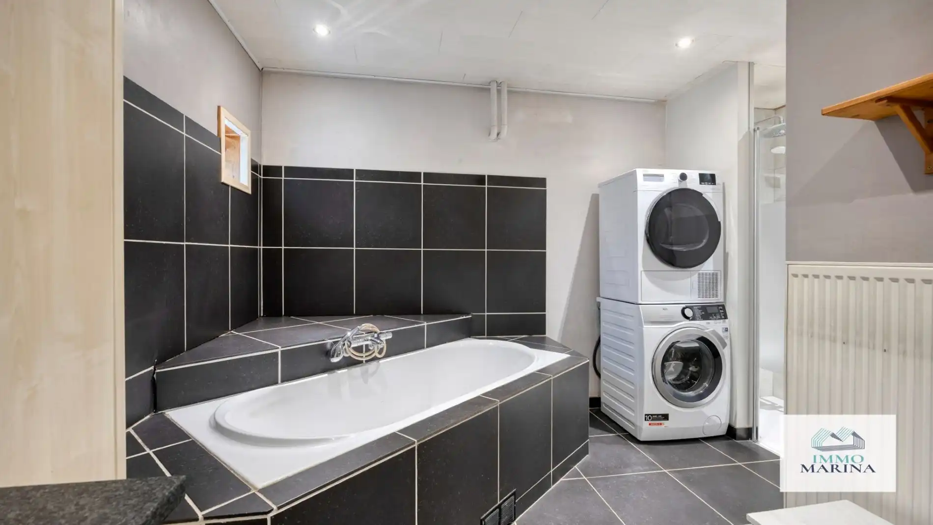 Ruime woning met zuid tuin, carport te Booischot. foto 12