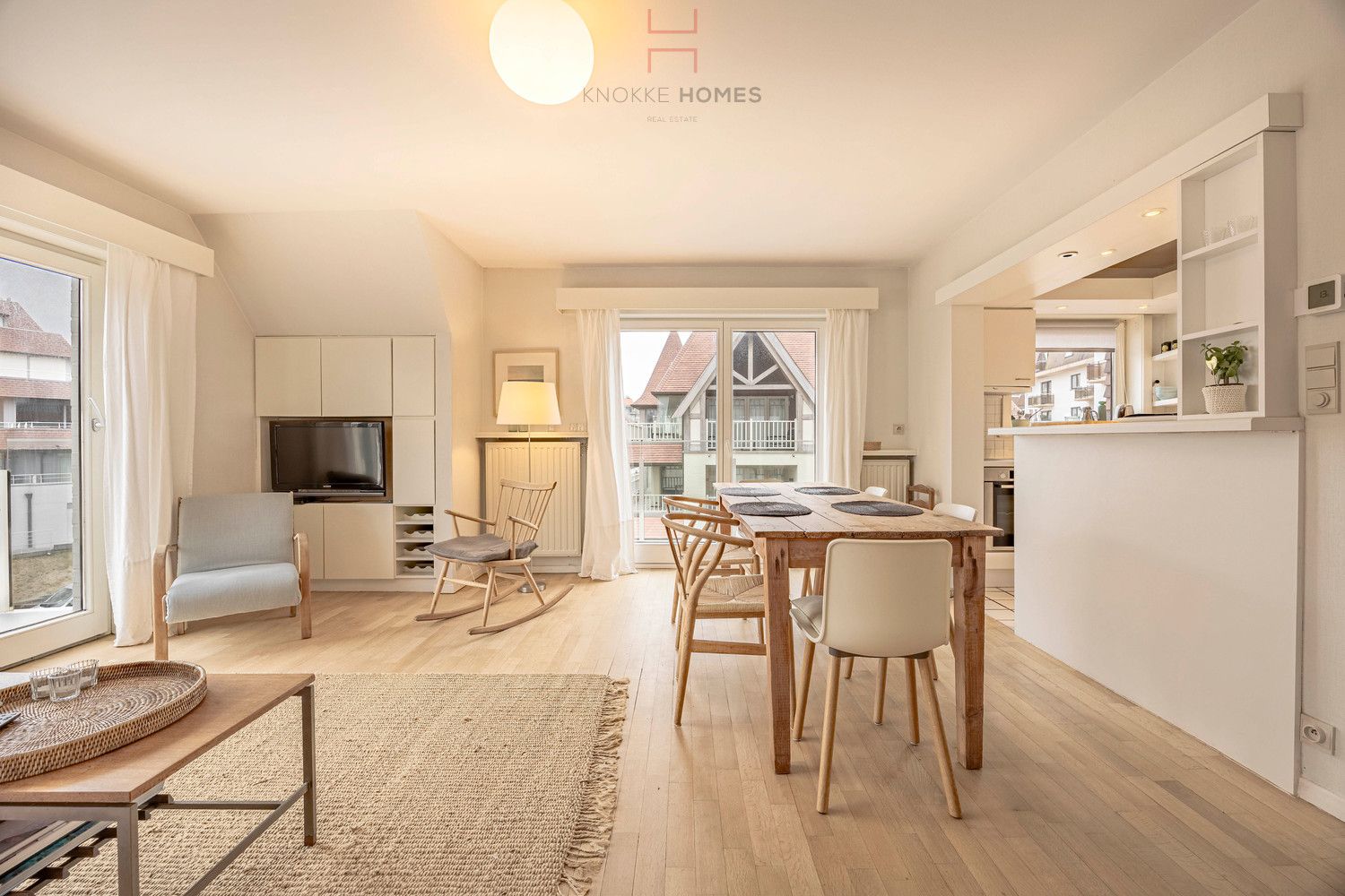 Mooi vakantie-appartement met zongerichte terrassen en open zicht te Duinbergen foto 4