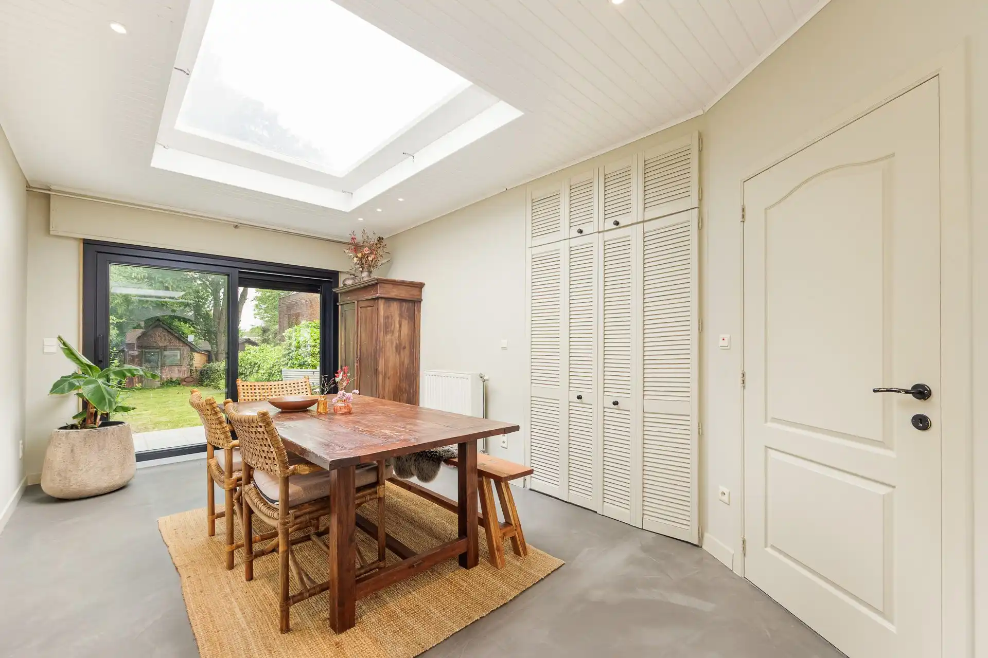 Charmante woning met tuin op toplocatie in Mortsel! foto 12