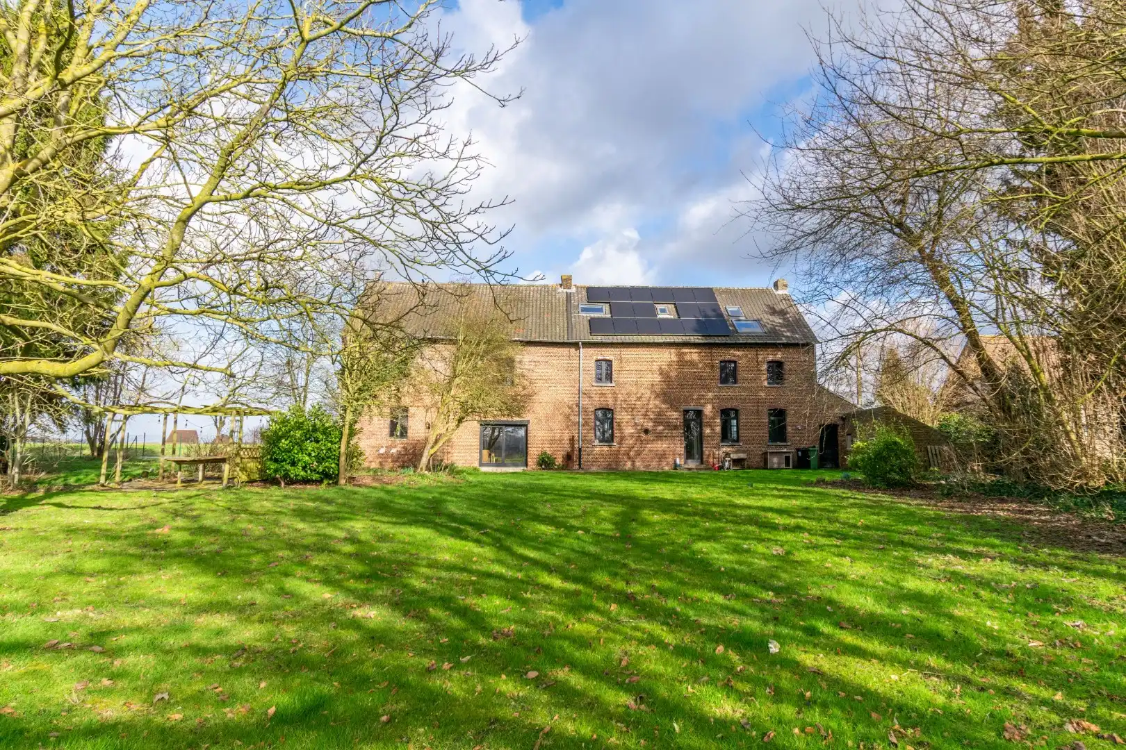 KARAKTERVOLLE & GERENOVEERDE HOEVE OP 20 ARE!  foto 26