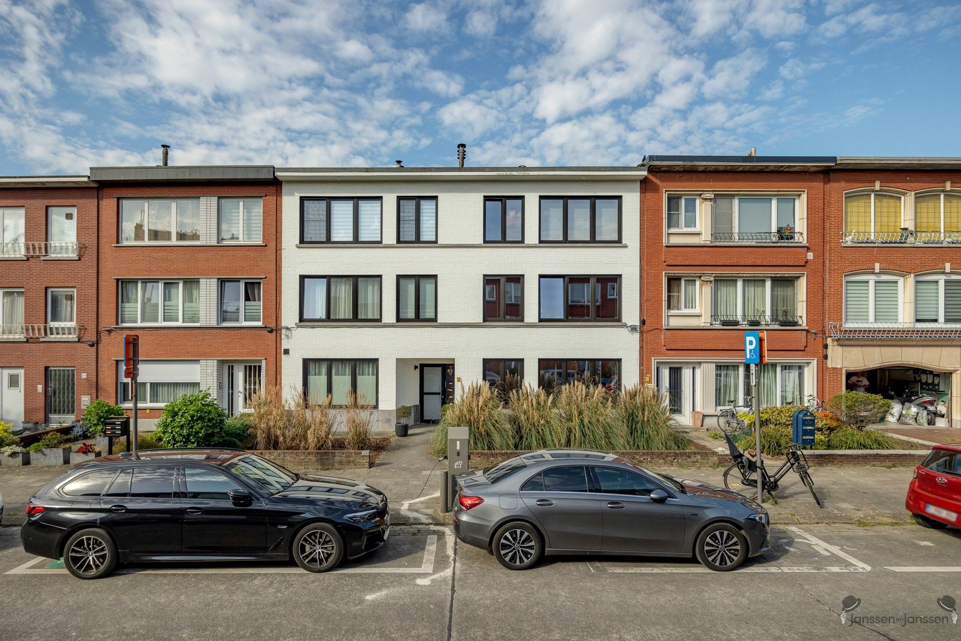 Recent gerenoveerd gelijkvloers appartement met zonnige tuin foto 14