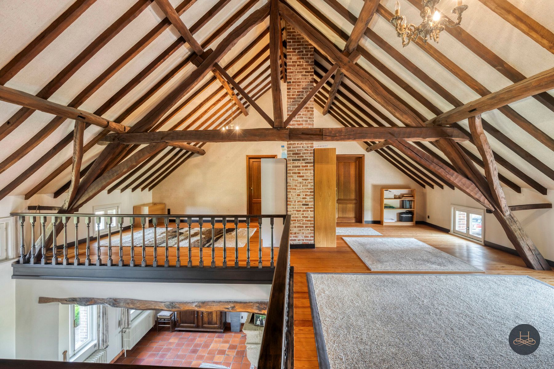 Authentieke villa met multifunctioneel bijgebouw op 46 are foto 6