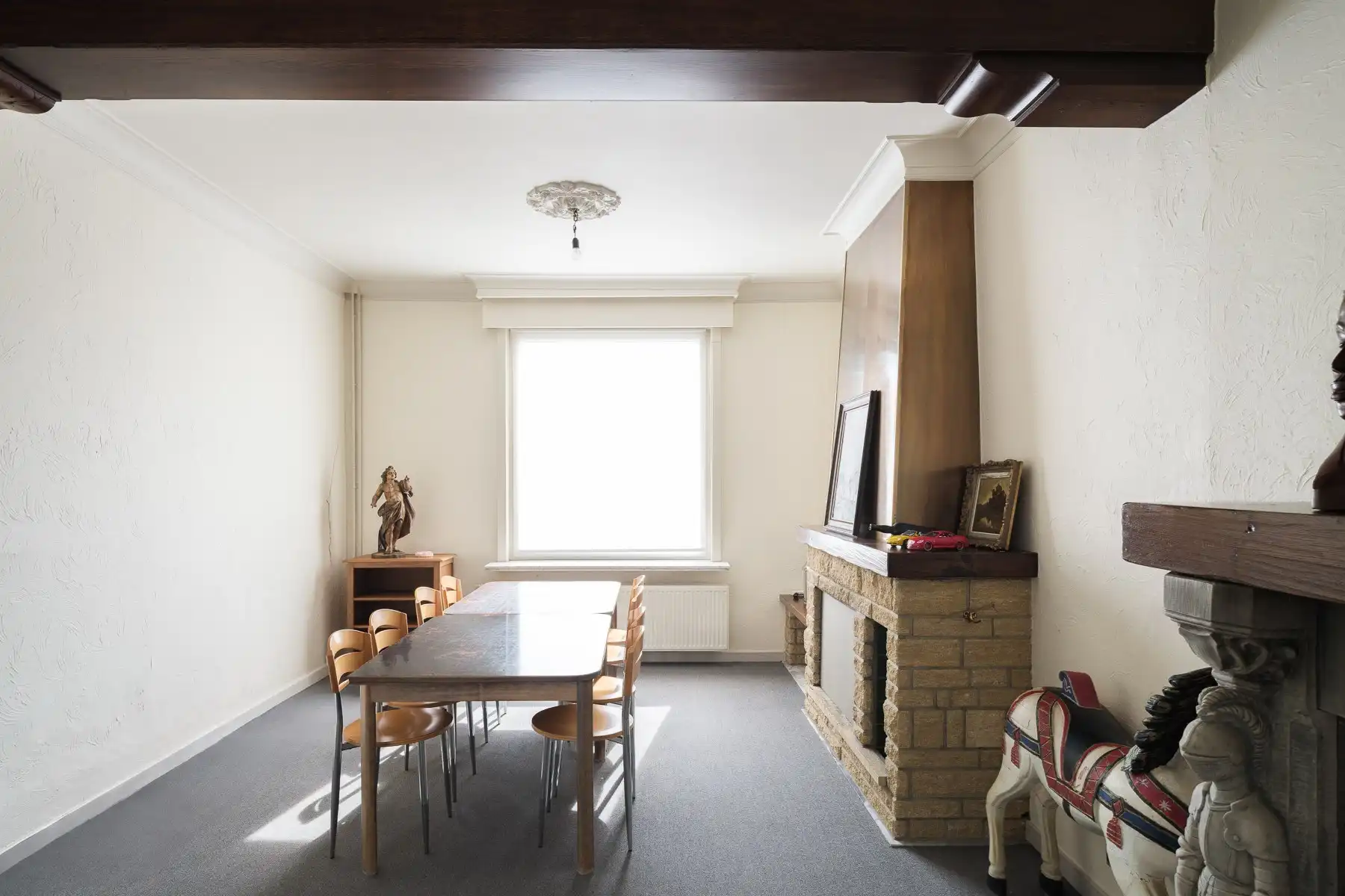 Instapklare woning met 4 slpk's in doodlopende straat foto 5