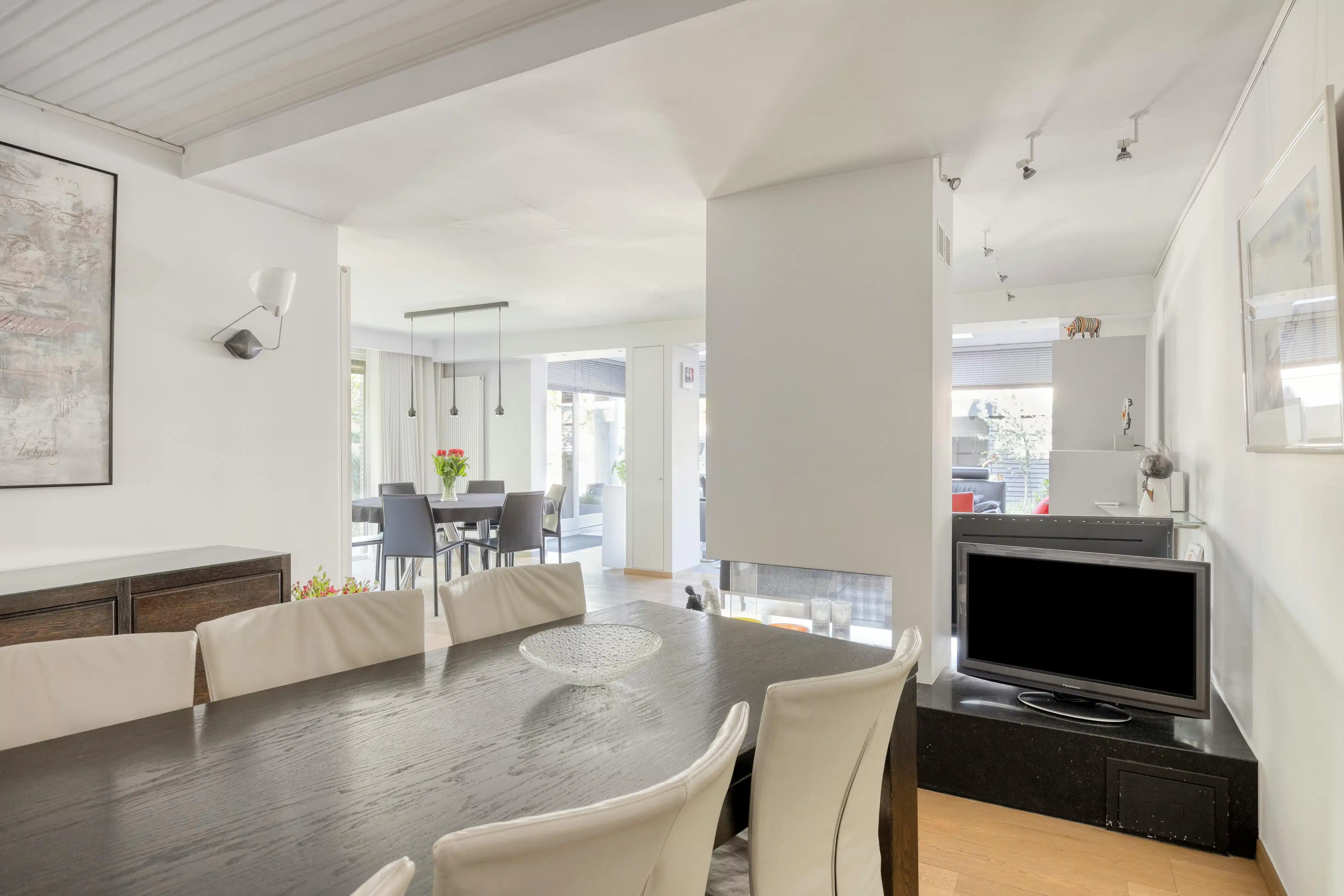 Ruime halfopen bebouwing te koop in Kruibeke foto 4