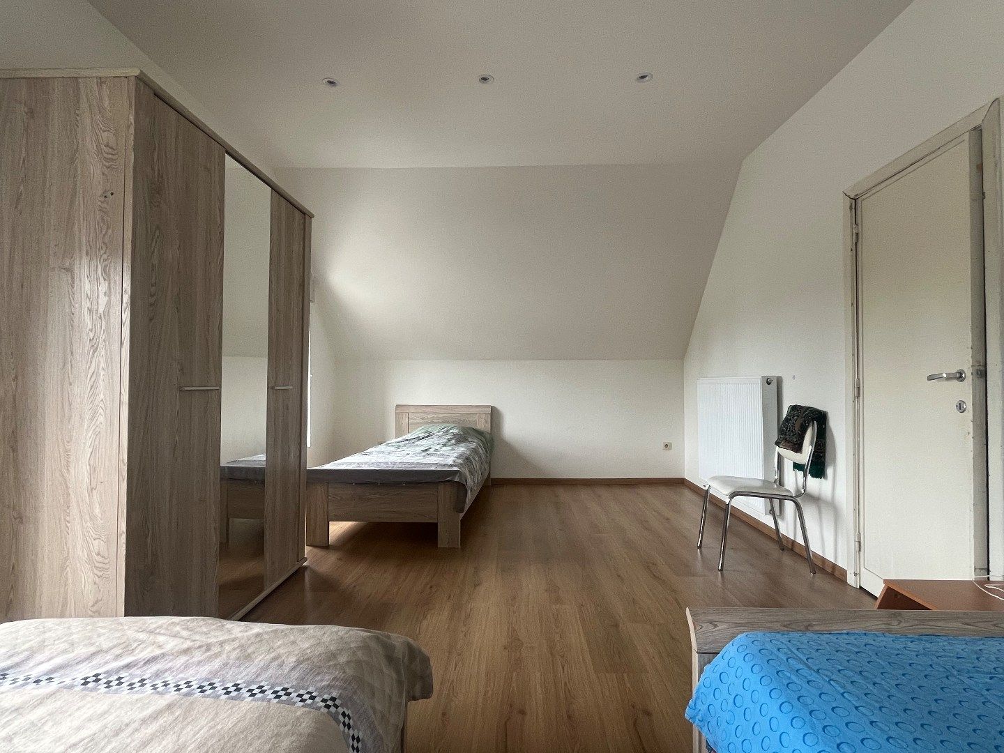 Ruime woning te koop in Harelbeke!  foto 12