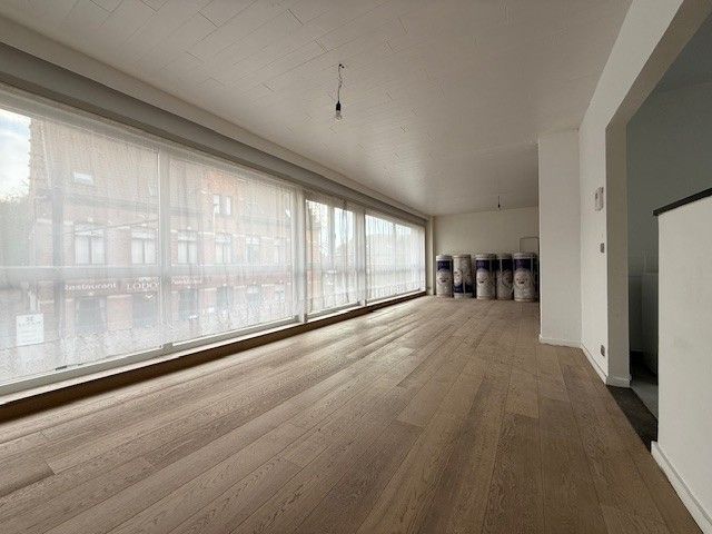 Mooi duplex-appartement met terras in het dorpscentrum foto 2