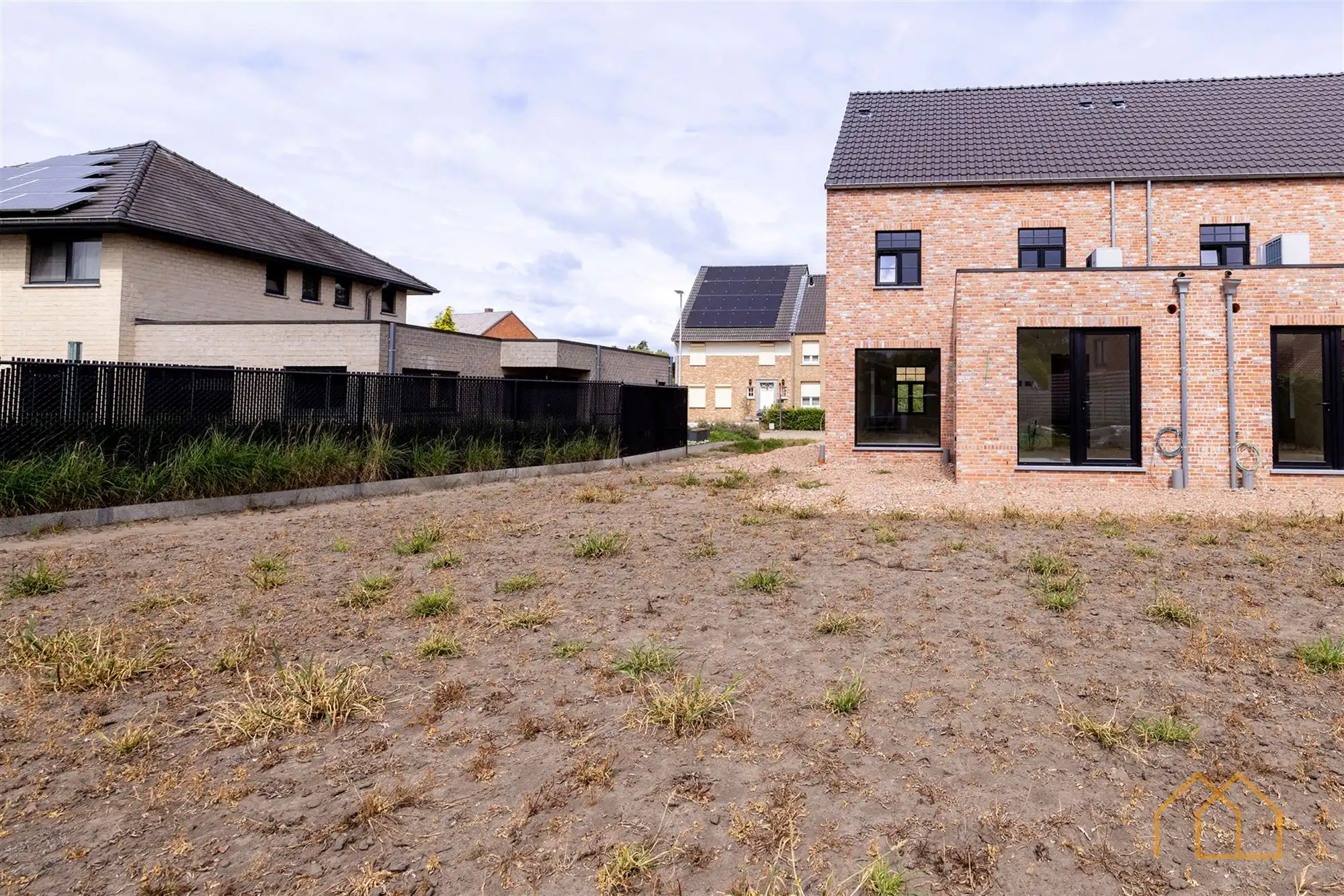 Nieuwbouw van 180m² met oprit en terras - 4slk mogelijk foto 20