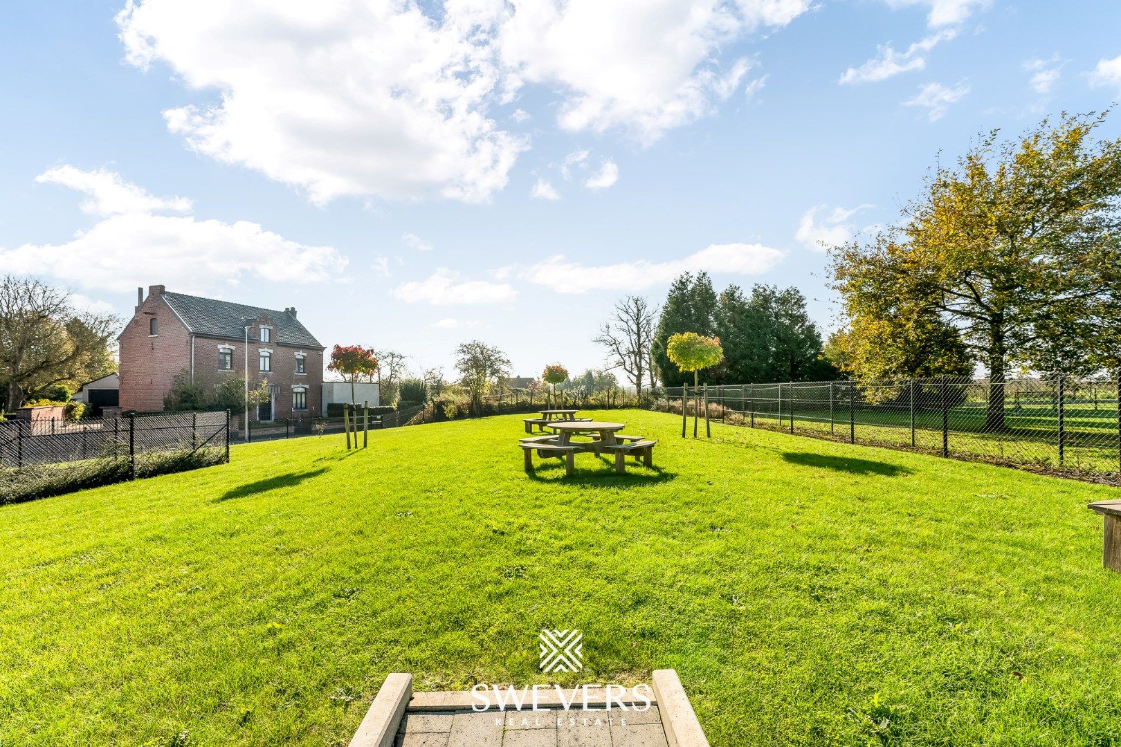 Instapklaar modern appartement gelijkvloers gelegen te Borgloon foto 21