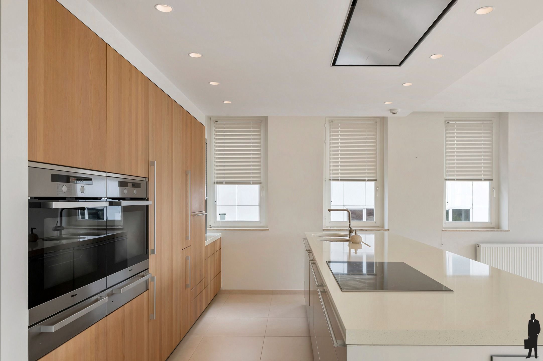 Exclusief appartement met panoramisch uitzicht op het Willemdok en het MAS foto 8