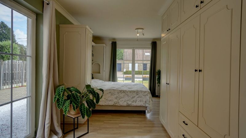 Vernieuwde gelijkvloerse woning van 164m² op 11a80ca foto 17