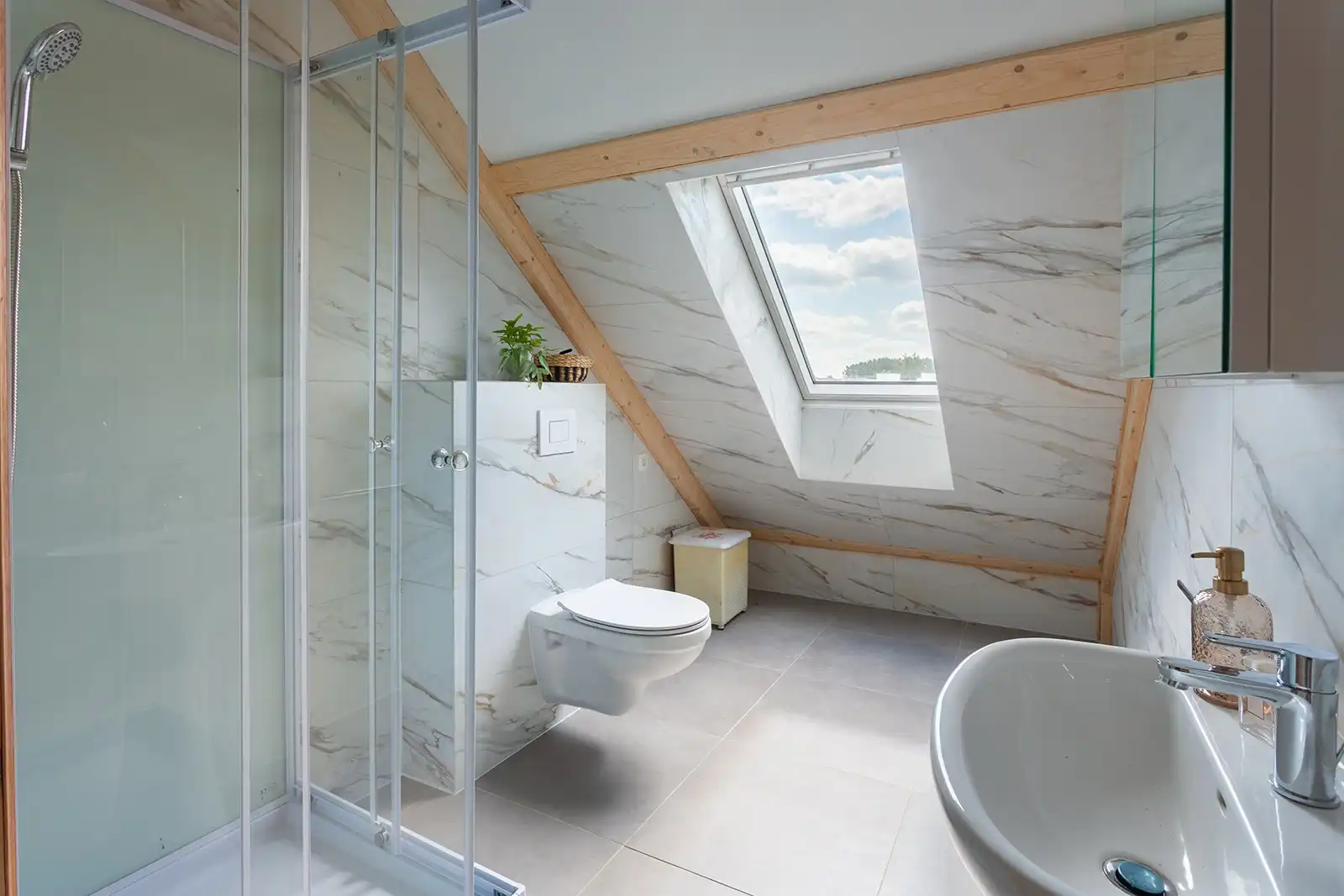 Instapklare en energiezuinige woning met tuin foto 13
