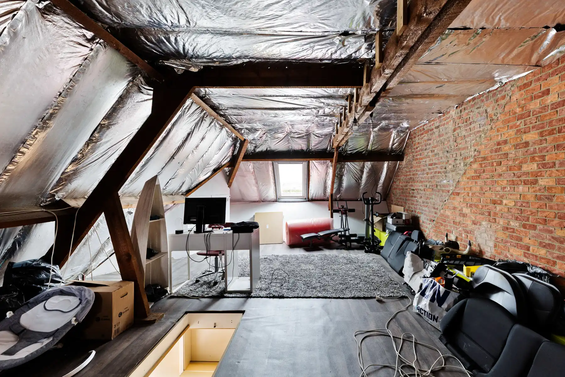 Karaktervolle gezinswoning met potentieel en zonnige tuin. foto 14