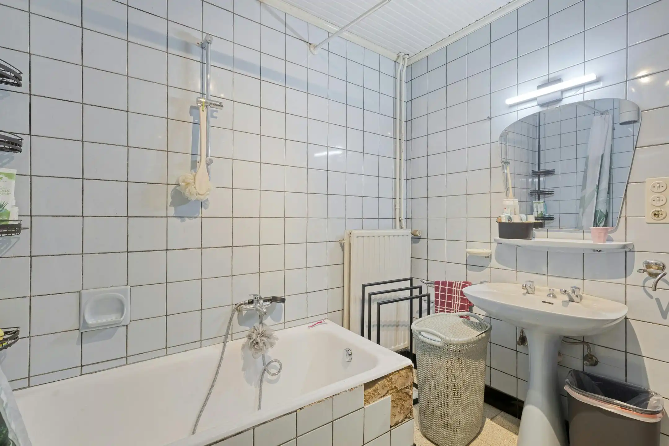 Woning met veel potentieel en ruime tuin in Brakel foto 13