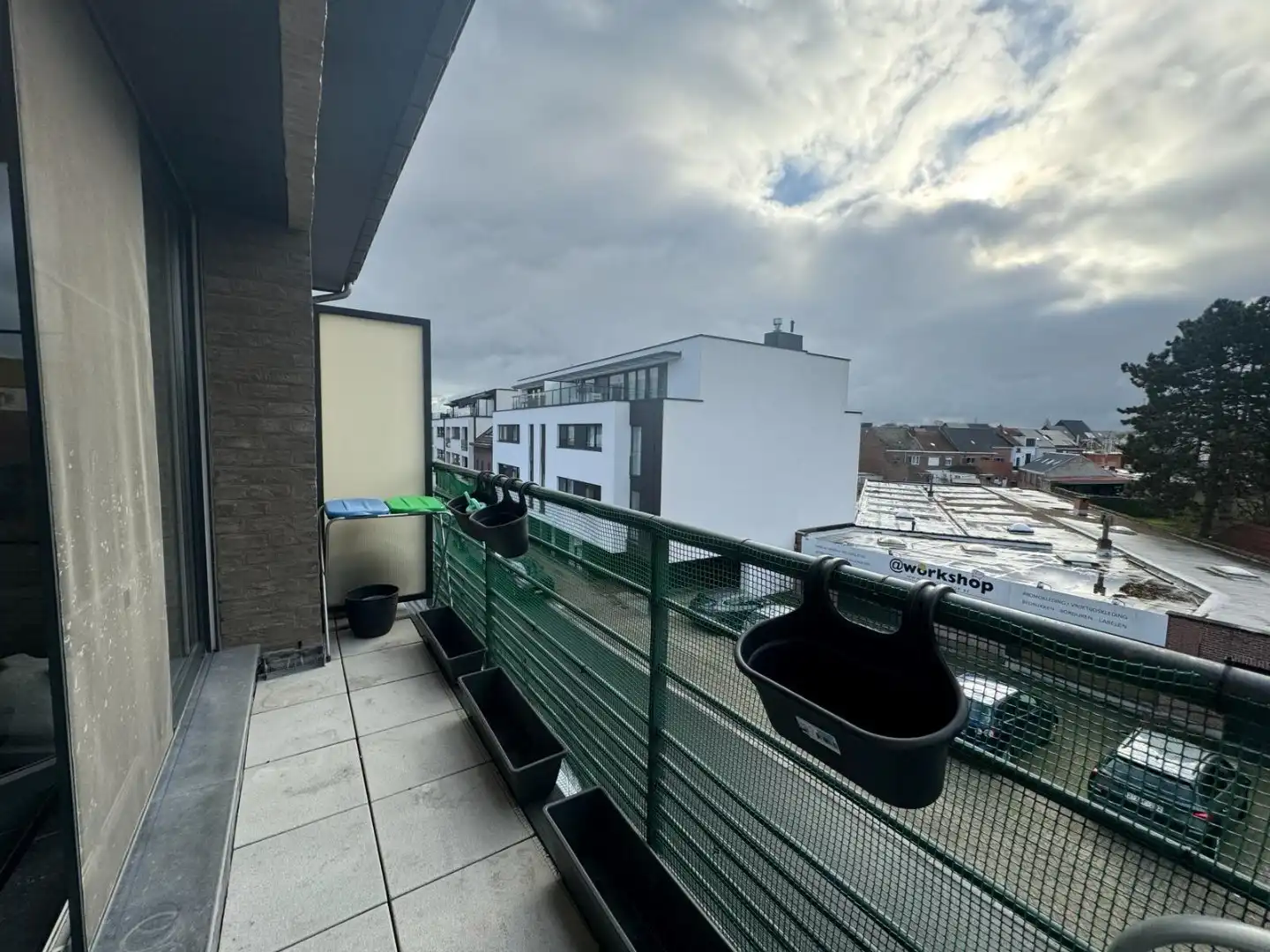 TE HUUR - Gezellige studio in Merchtem - Uitstekende ligging foto 3