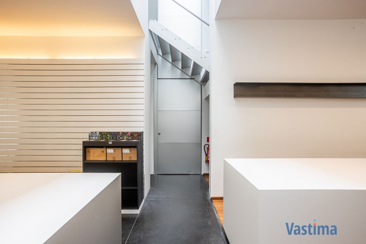 Unieke investeringskans: handelspand met woongelegenheid in hartje Aalst foto 11