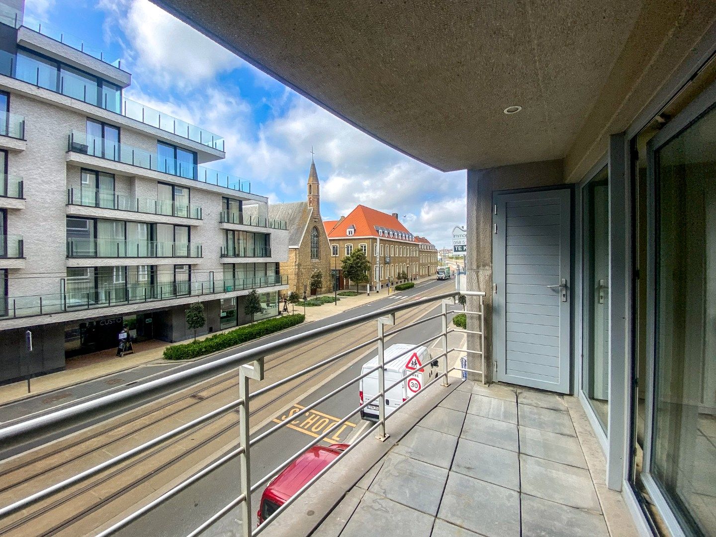 Goed gelegen 2-slaapkamerappartement te Oostduinkerke-Bad vlakbij de winkelstraat en het strand.  foto 19