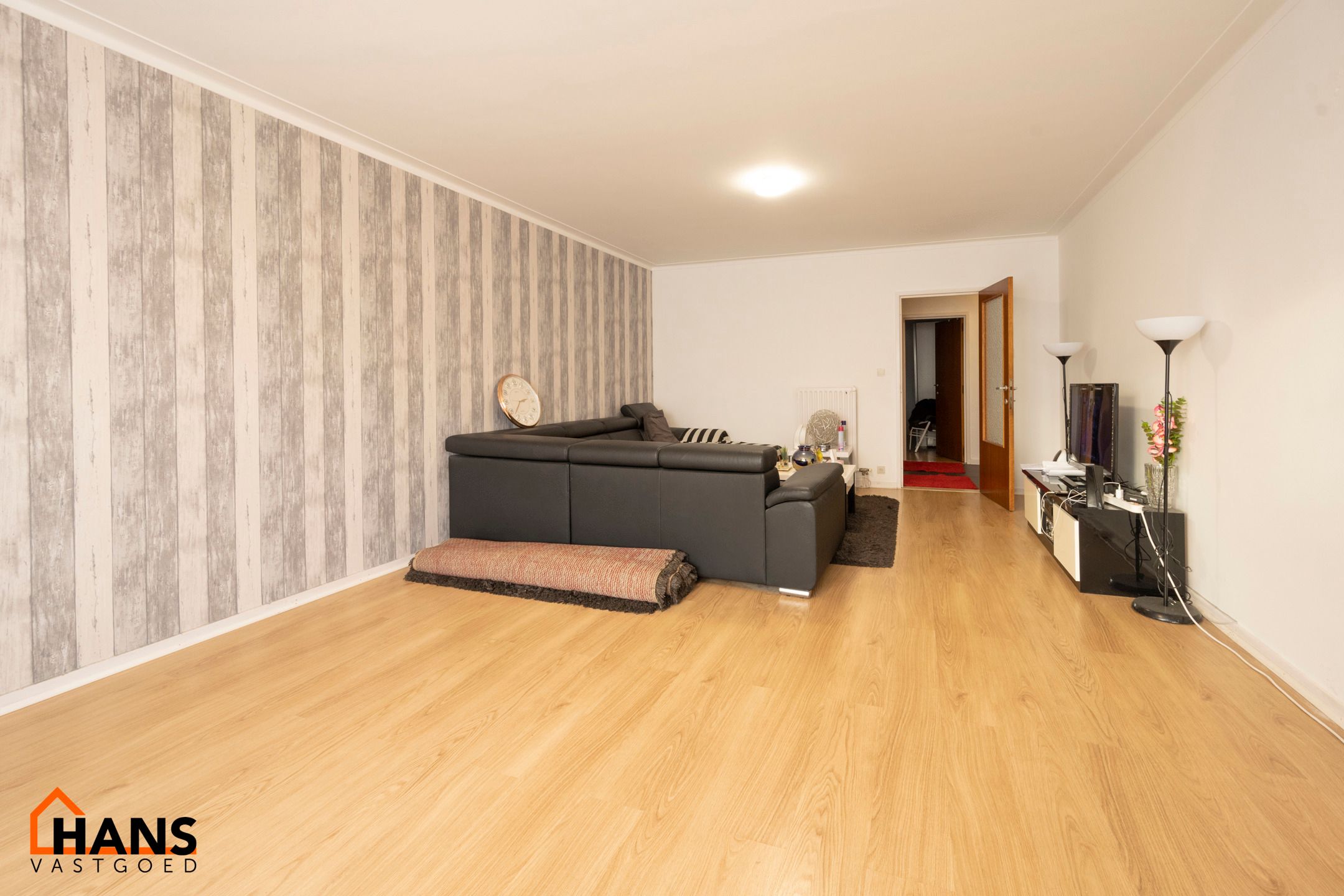 2-slaapkamerappartement op de 1ste verdieping zonder lift. foto 3