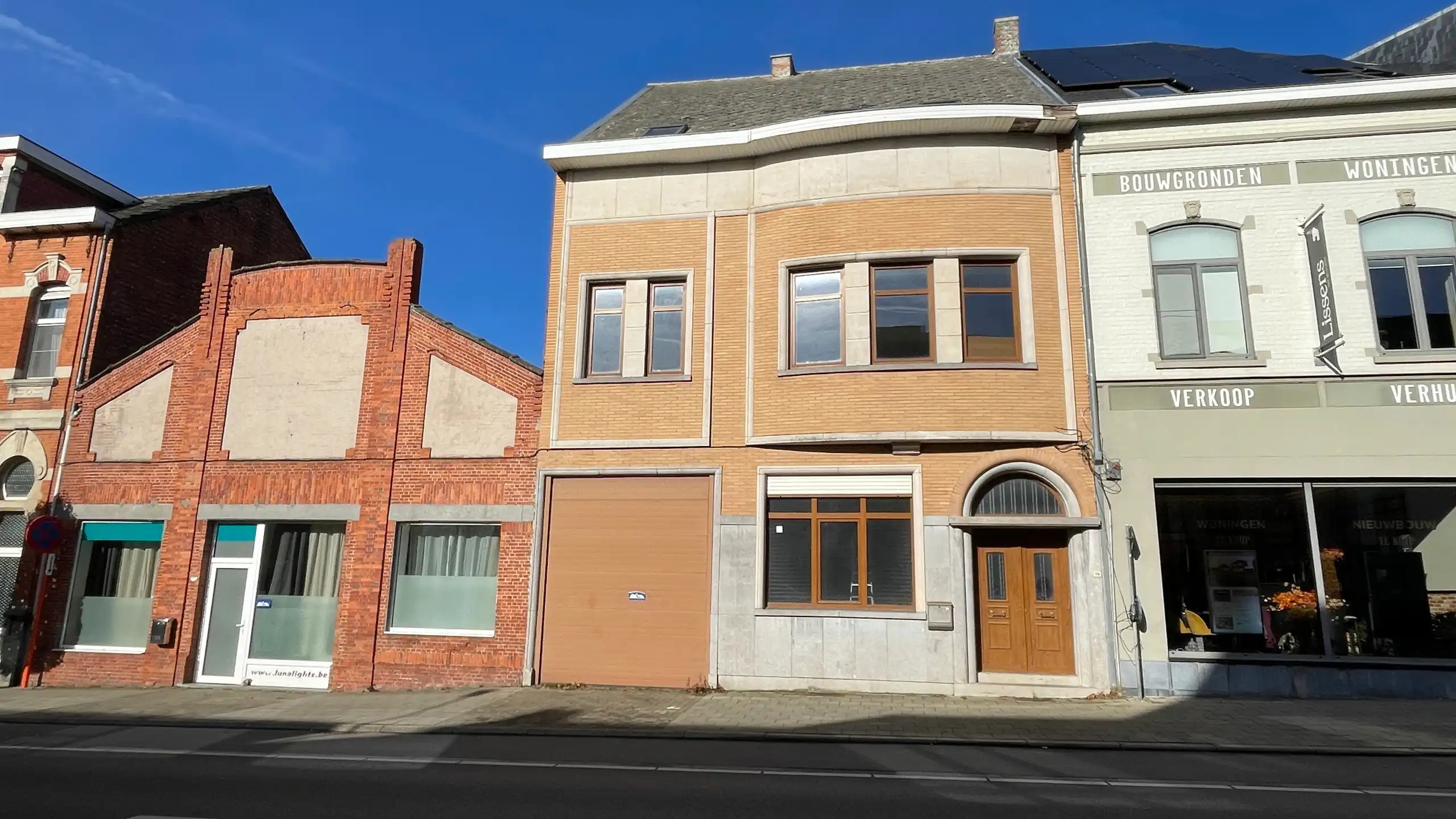 Hoofdfoto van de publicatie: Gebouw te koop