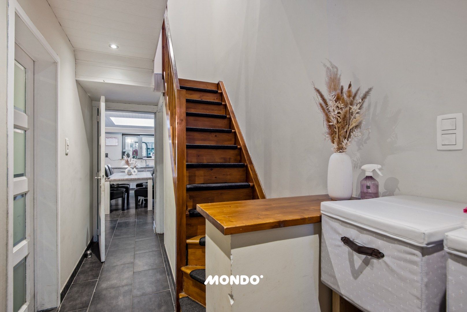 Instapklare woning met 4 slaapkamers en ruime tuin in hartje Niel! foto 12