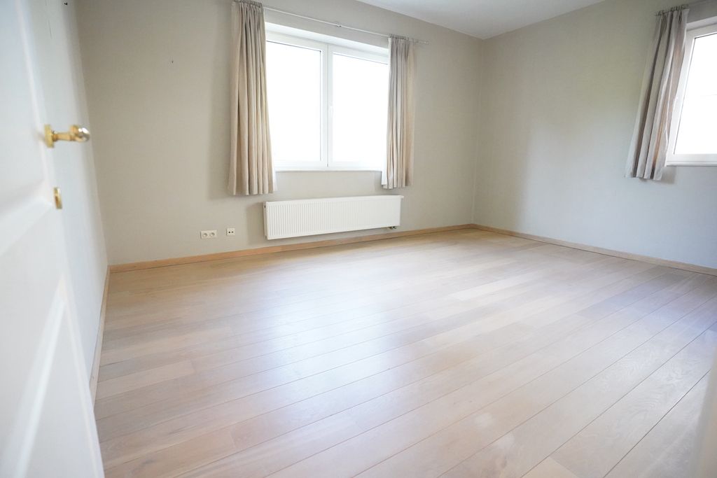 Waardevol en residentieel villa appartement van 140 m²  nabij de Meiweg! foto 14