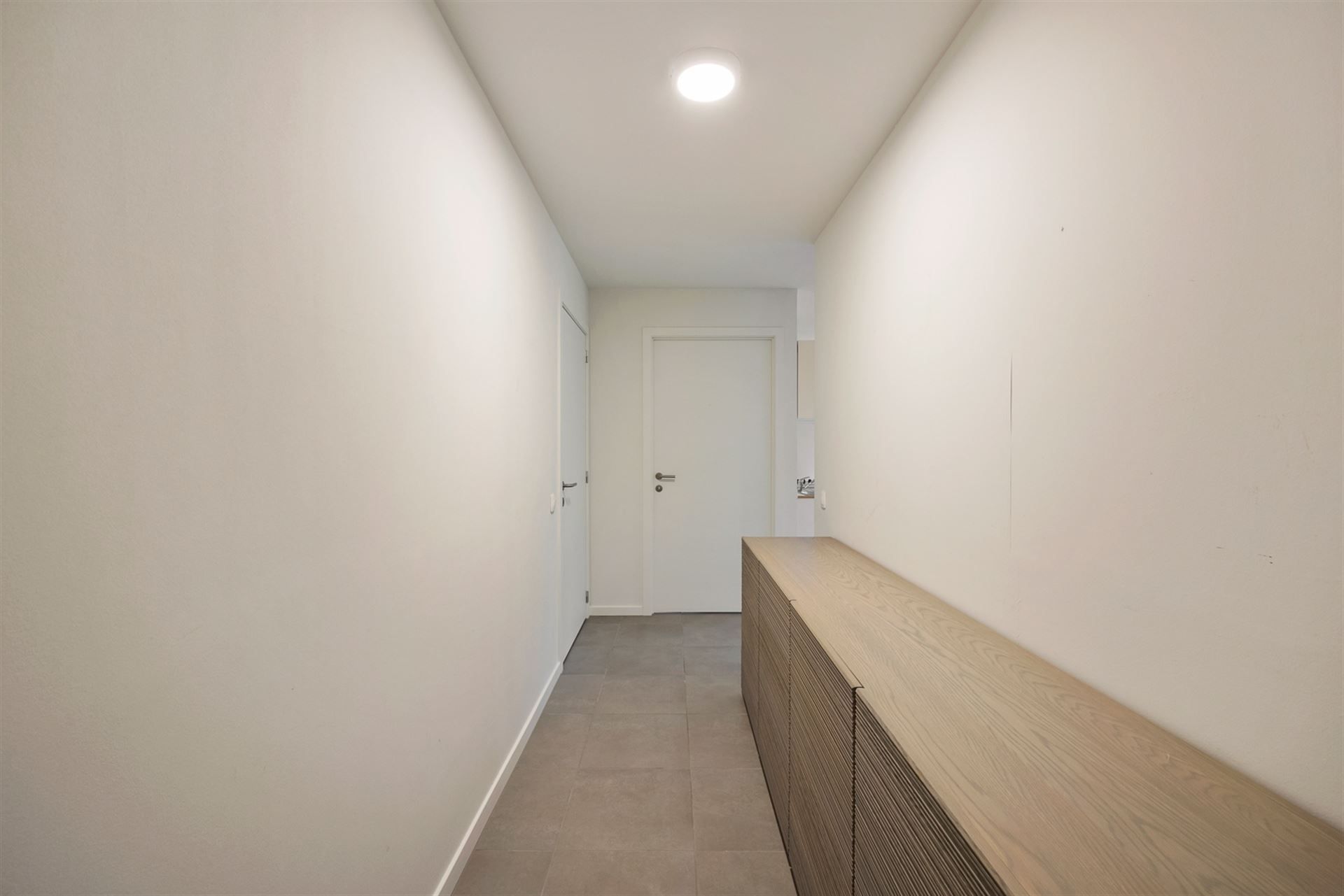 Instapklare Assistentiewoning met Terras In Kontich foto 13