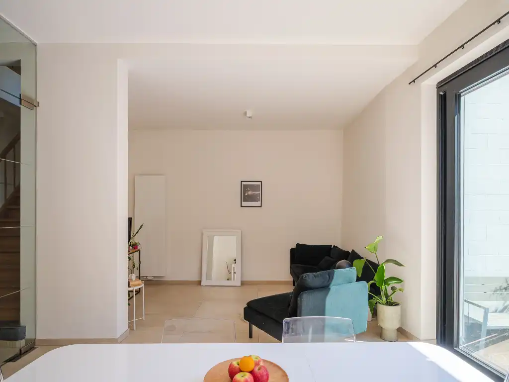 Centrum Gent - Instapklare burgerwoning met 4 slaapkamers, 2 badkamers, stadstuin en inpandig terras op een bijzonder centrale ligging. foto 3