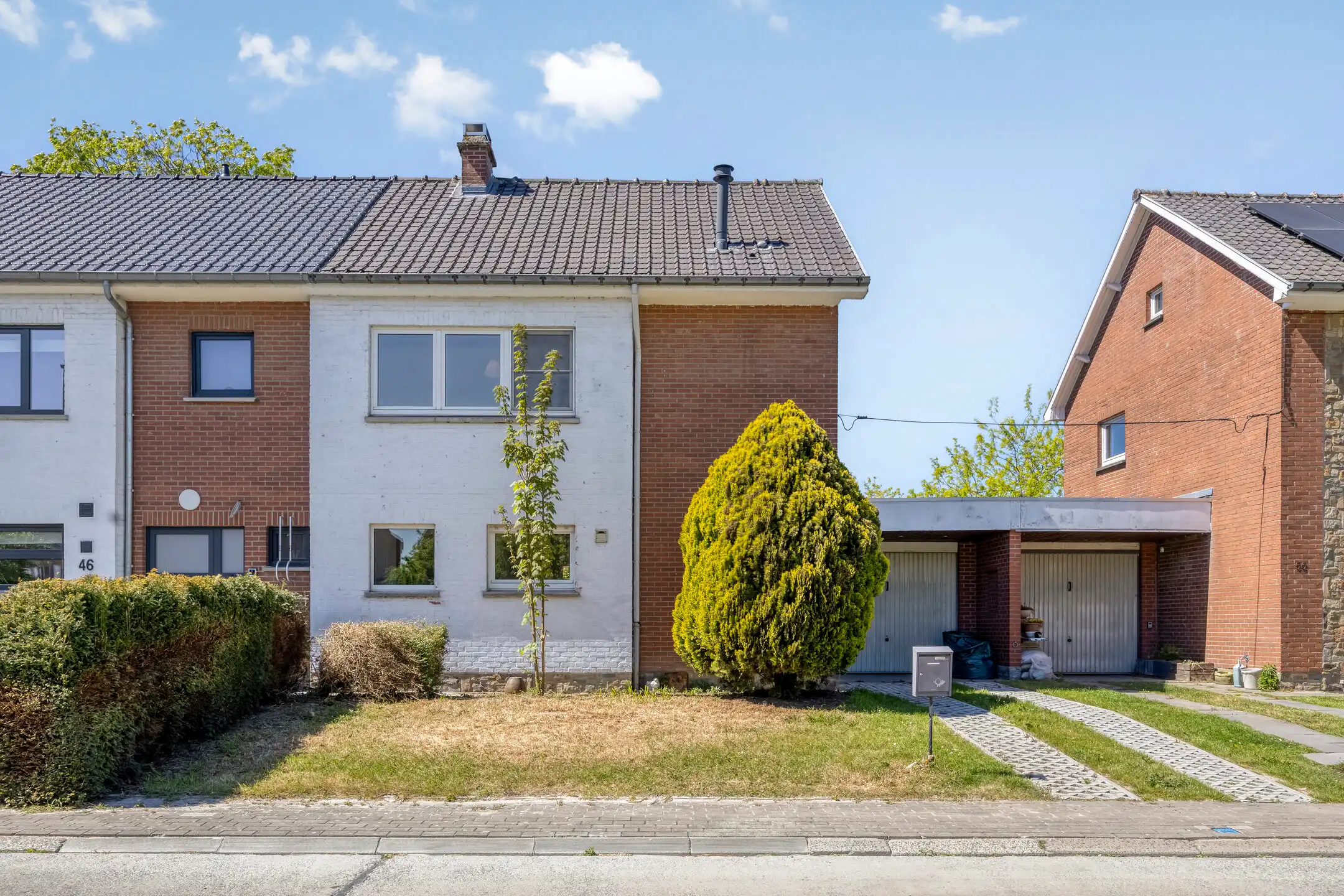 Instapklare 3-gevelwoning met garage. foto 12