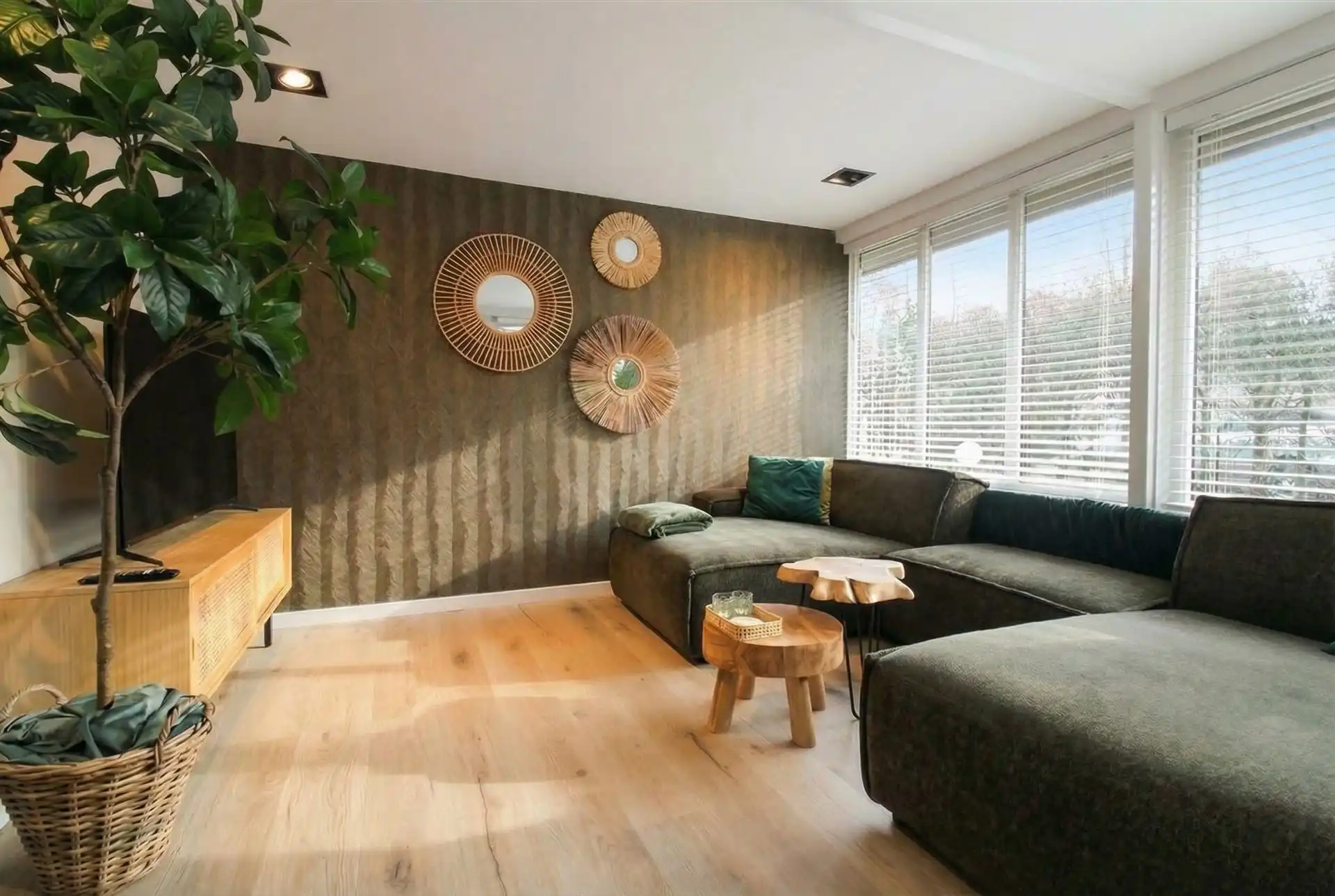 Instapklare gelijkvloerse vakantiewoning met twee slaapkamers, moderne keuken en een volledig afgesloten perceel op vakantiedomein Sonnevijver! foto 6