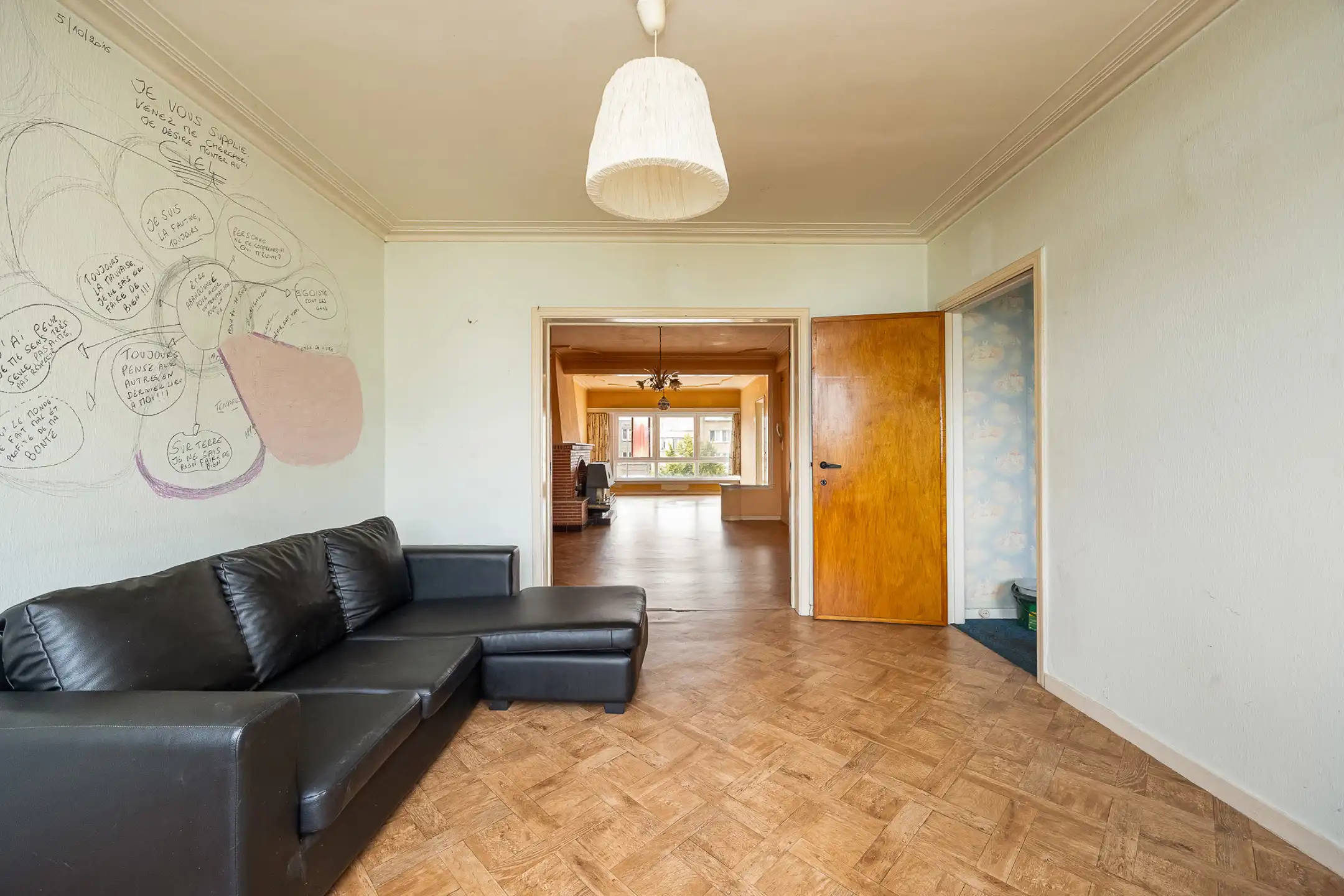 te renoveren appartement met 2 slaapkamers  foto 22