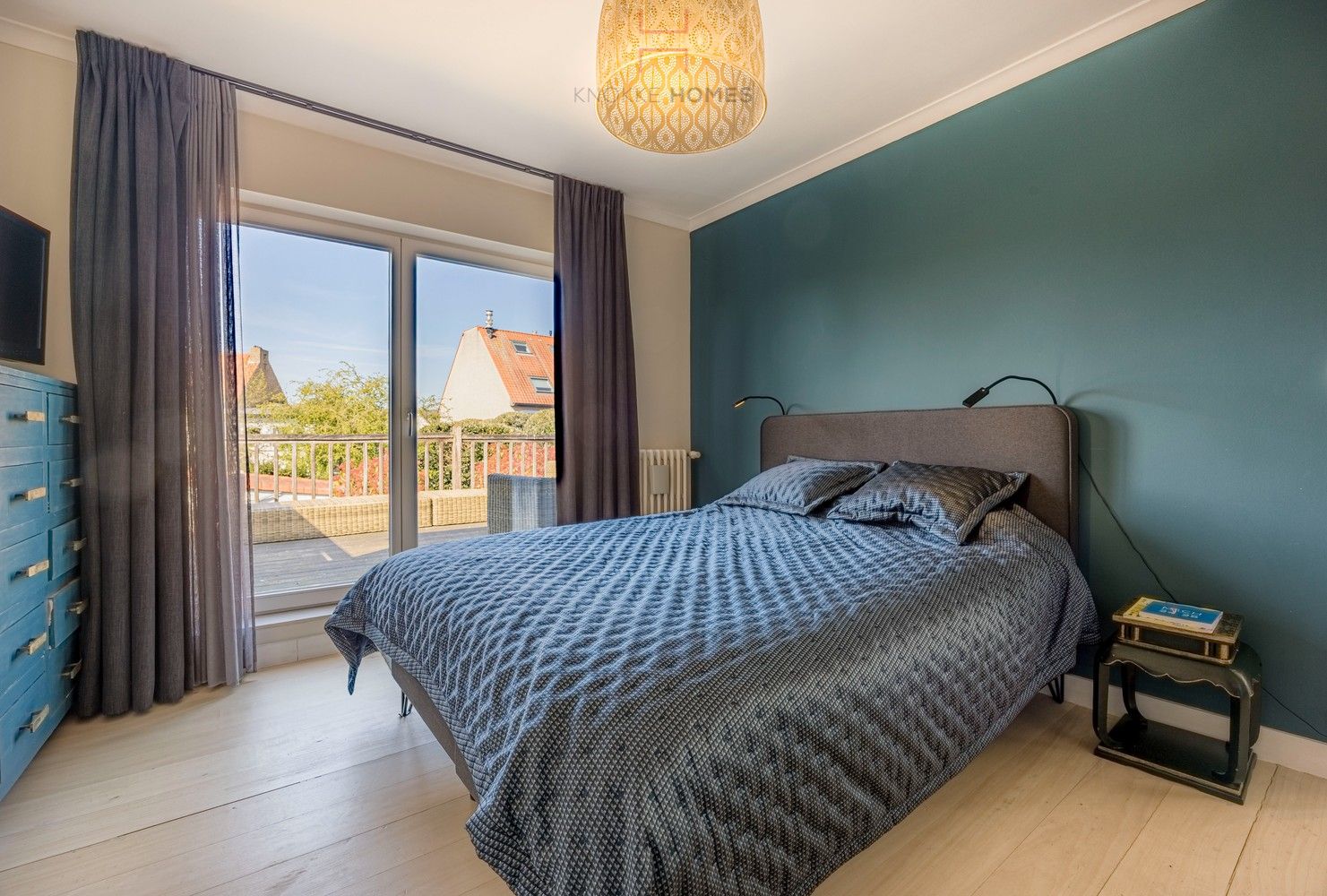 Instapklare halfopen woning in Oud-Knokke met 3 slaapkamers en private parkeerplaats voor twee wagens foto 17