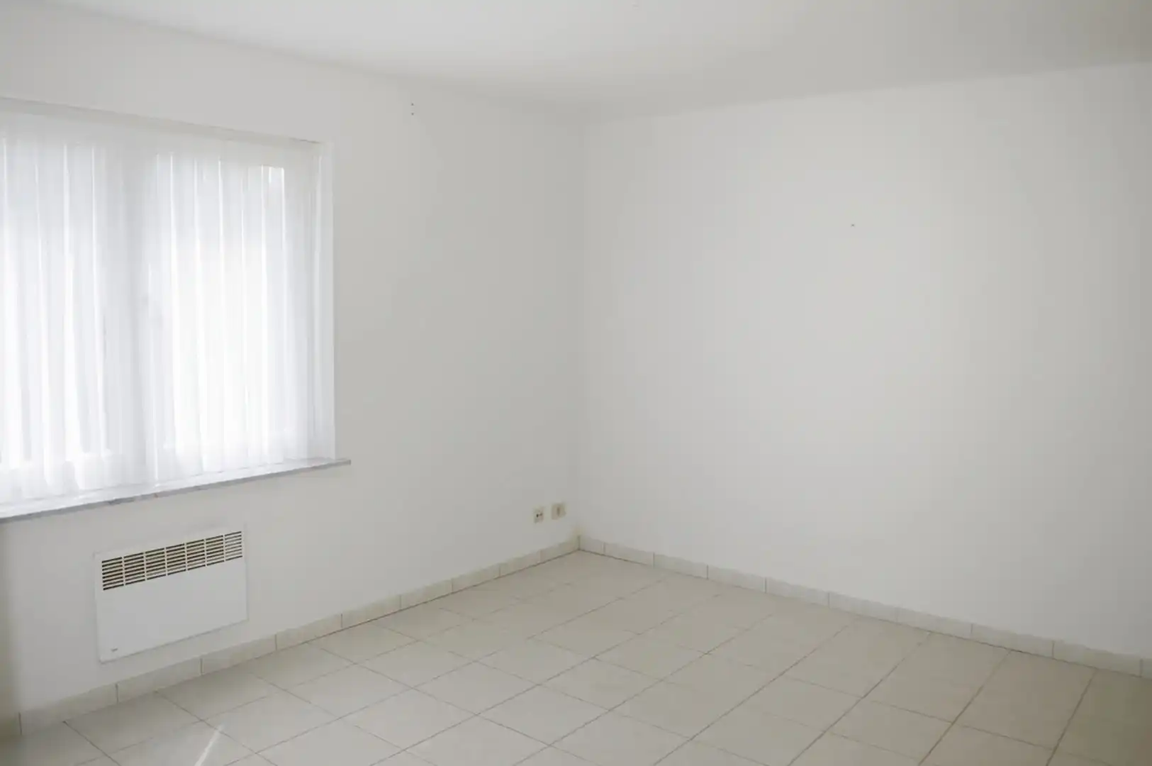 Rustig gelegen gelijkvloers appartement te huur in Oudenburg foto 6