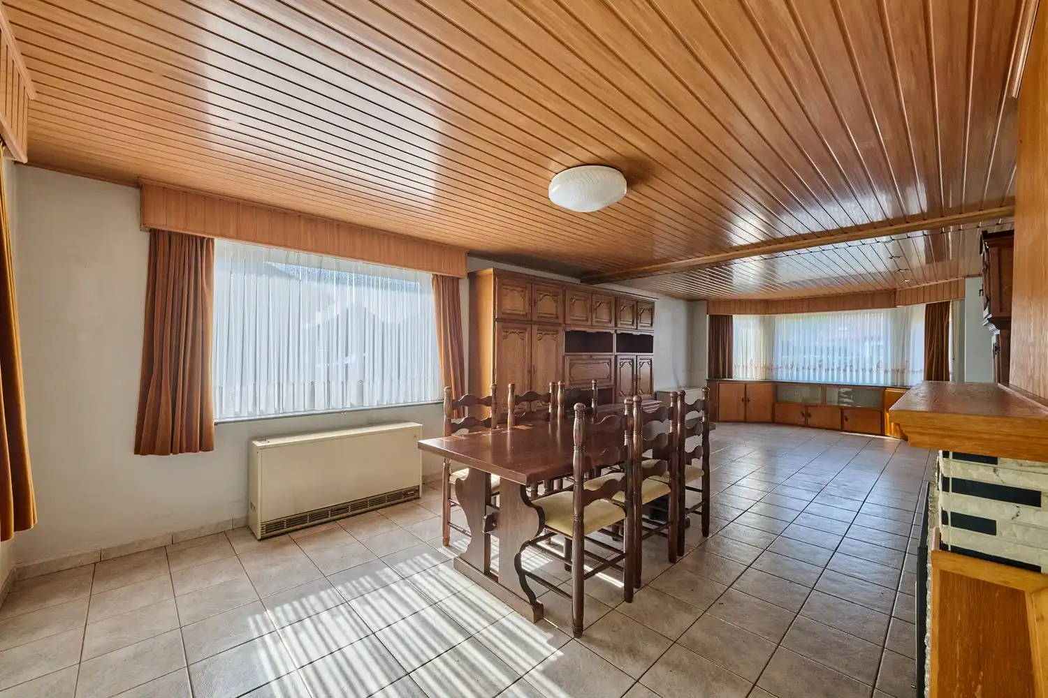 Karaktervolle renovatiewoning op een fijne rustige locatie foto 10