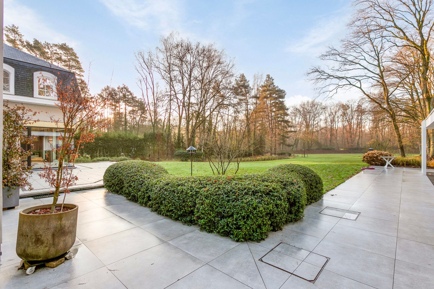 State-of-the-art villa op 3.835 m² te KEERBERGEN foto 4