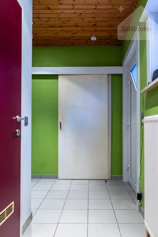 Woning met aparte ruimte voor praktijk, kantoor of hobby foto 5