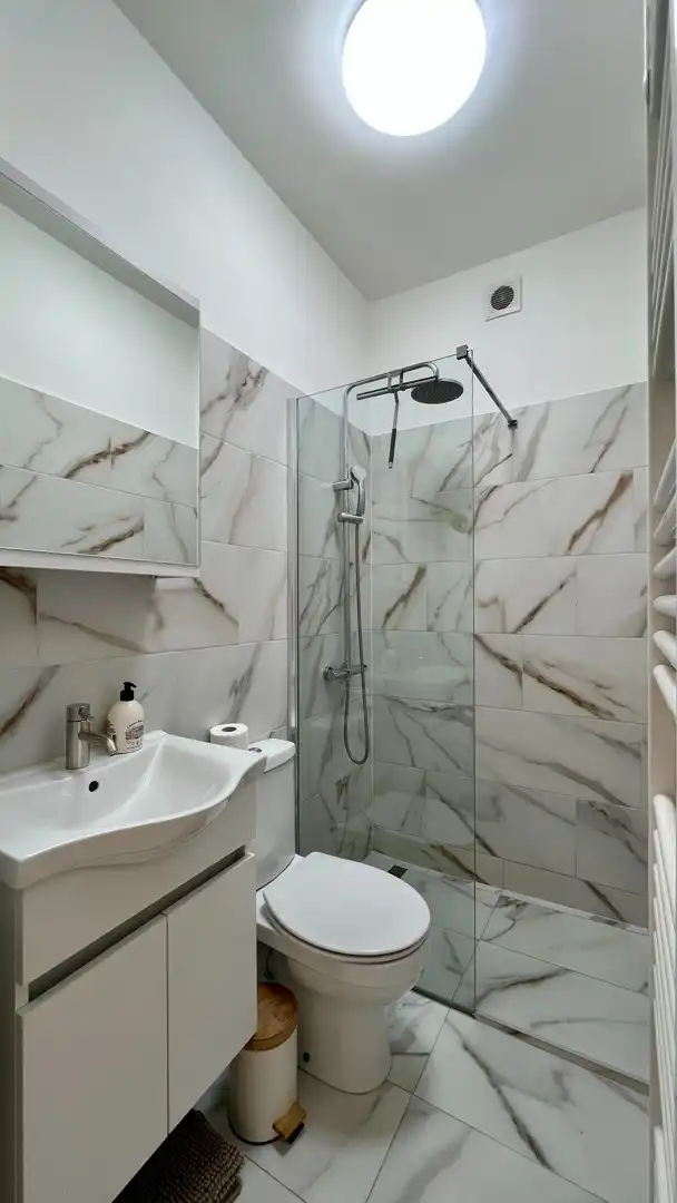 Gezellige instapklare studio in hartje Antwerpen. foto 7