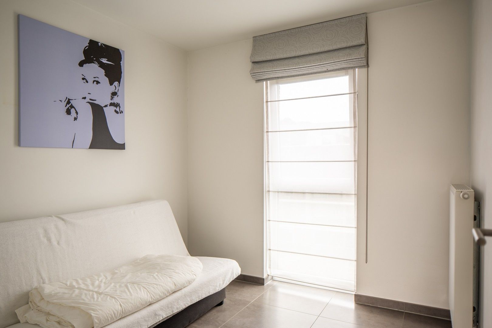 Bemeubeld 2-slaapkamer appartement met groot terras foto 7