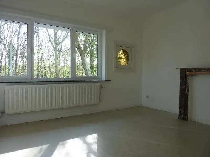 Gezellige woning met mooie tuin foto 8