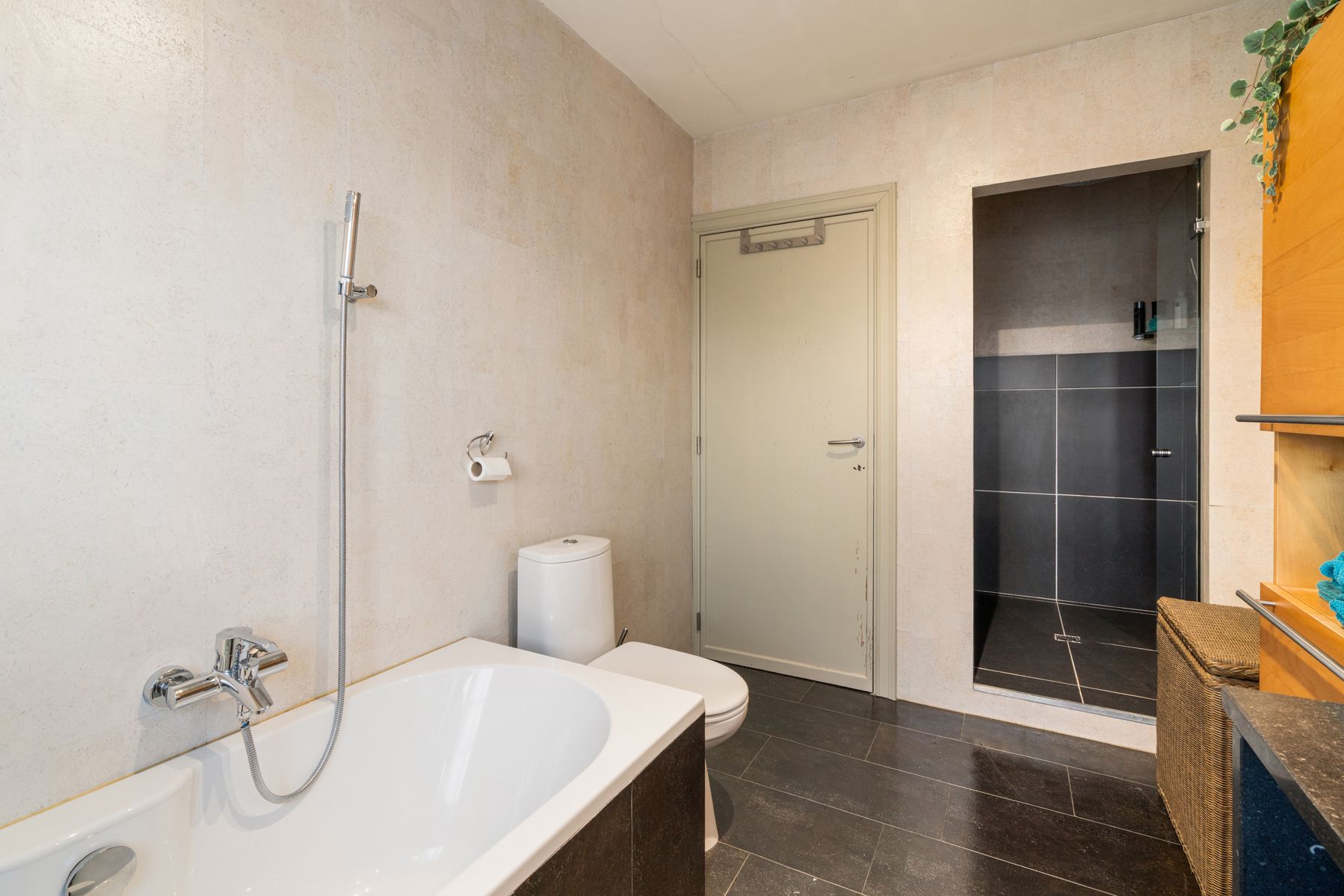 HOB met loods van 107m² op perceel 851m²  foto 12