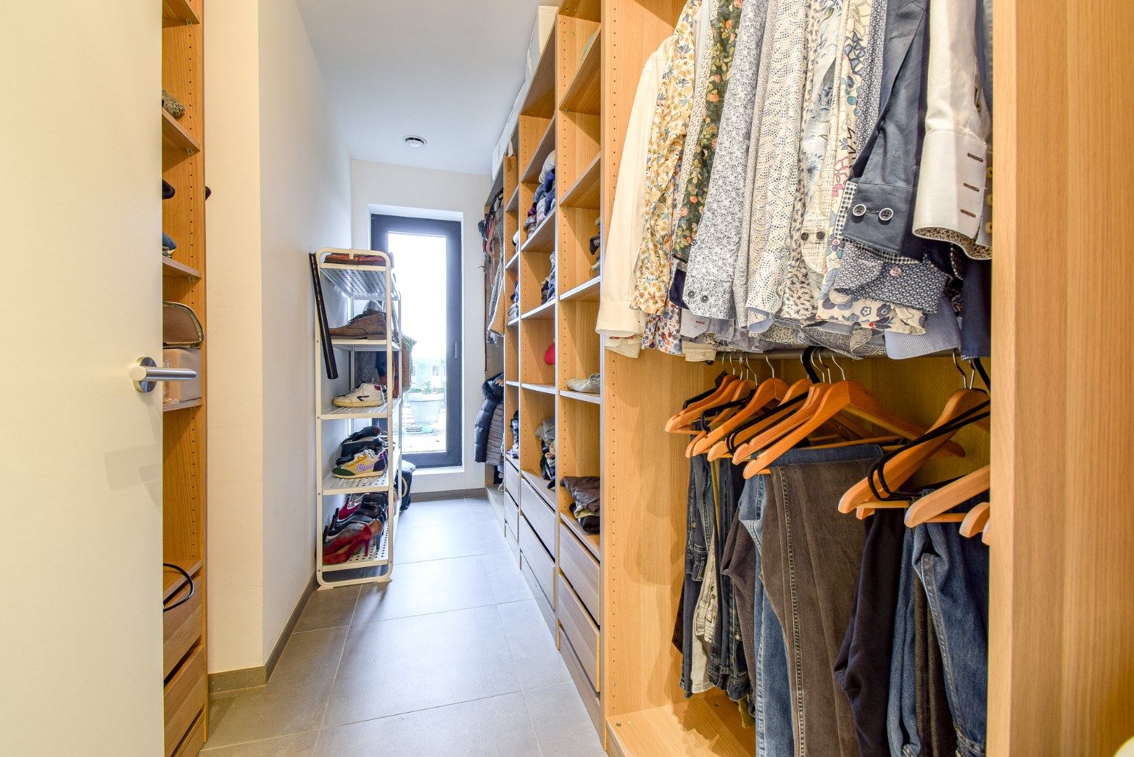 Ruim en energiezuinig luxe-appartement foto 17
