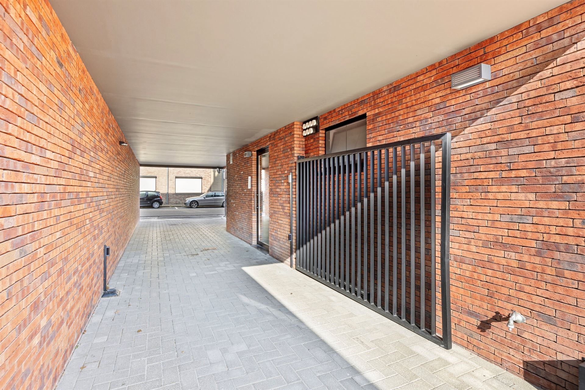 Modern kantoorgebouw van 75m² op toplocatie in Tessenderlo foto 27