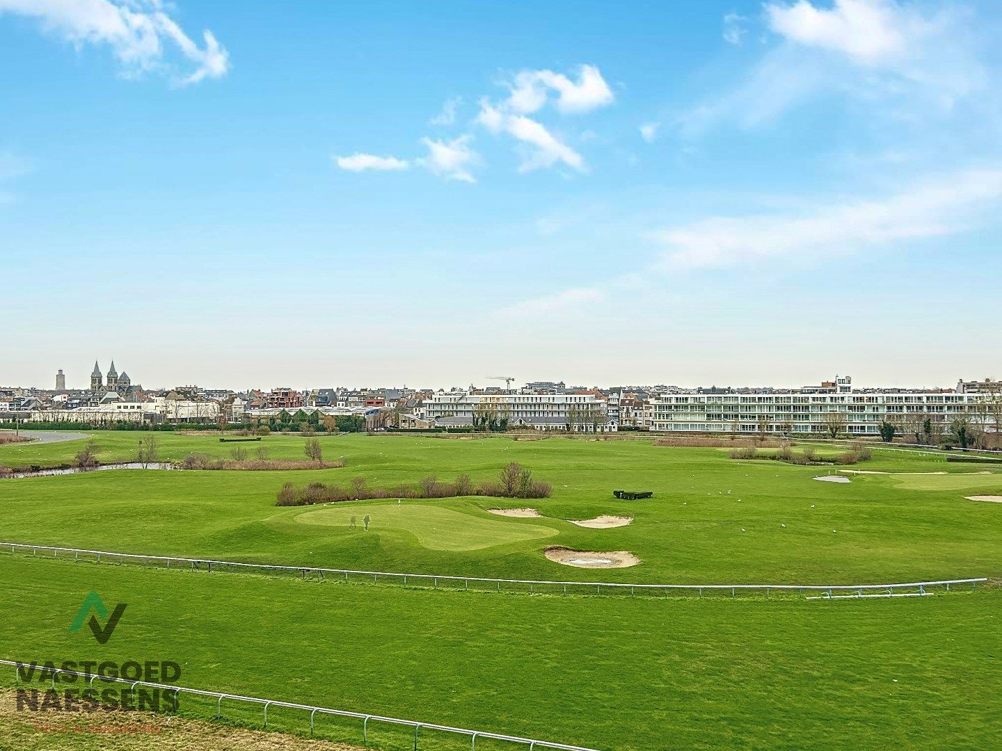 INSTAPKLAAR 2 SLPK APP - ZICHT OP GOLFCLUB - INCL PARKING foto 15