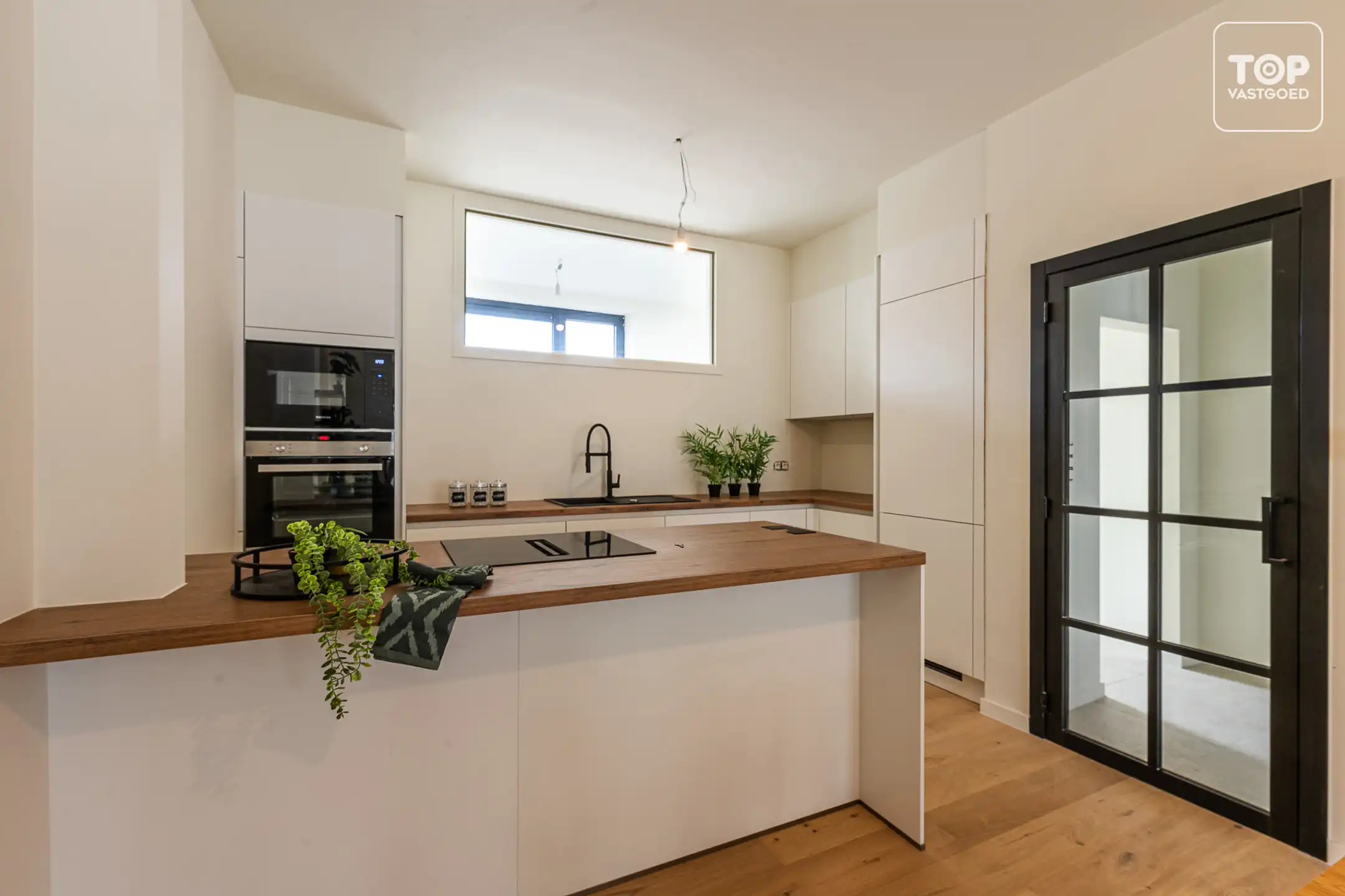 Totaal gerenoveerde woning met 3 slaapkamers en tuin (EPC A) foto 7