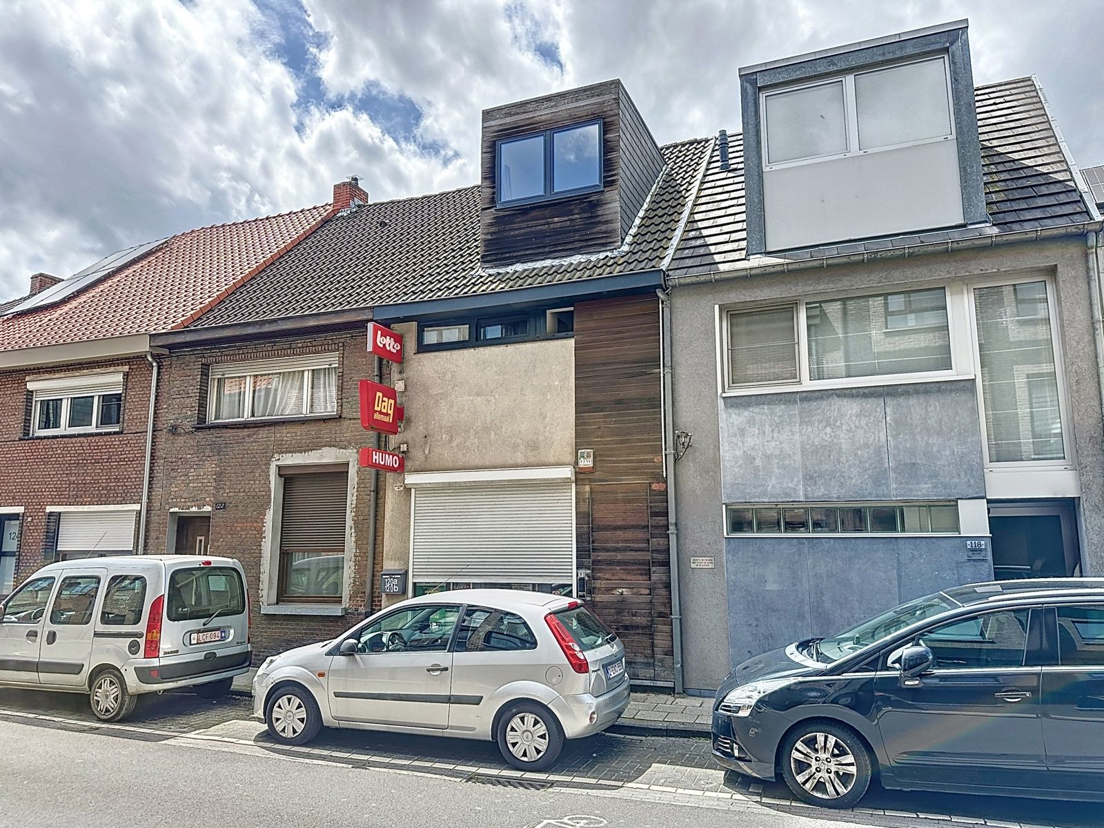 Gelijkvloers handelsruimte met tuin en duplex appartement foto 3